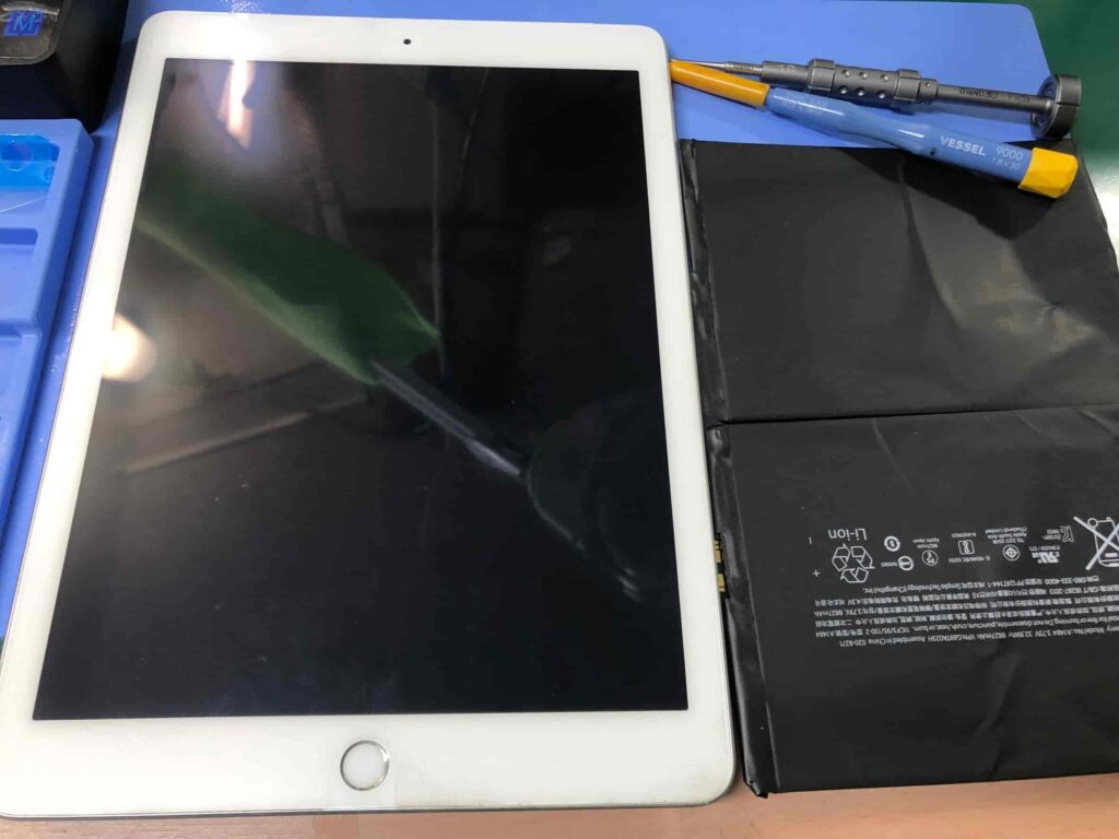 iPad5バッテリー交換　北千住