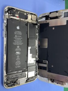 iPhone水没修理　北千住