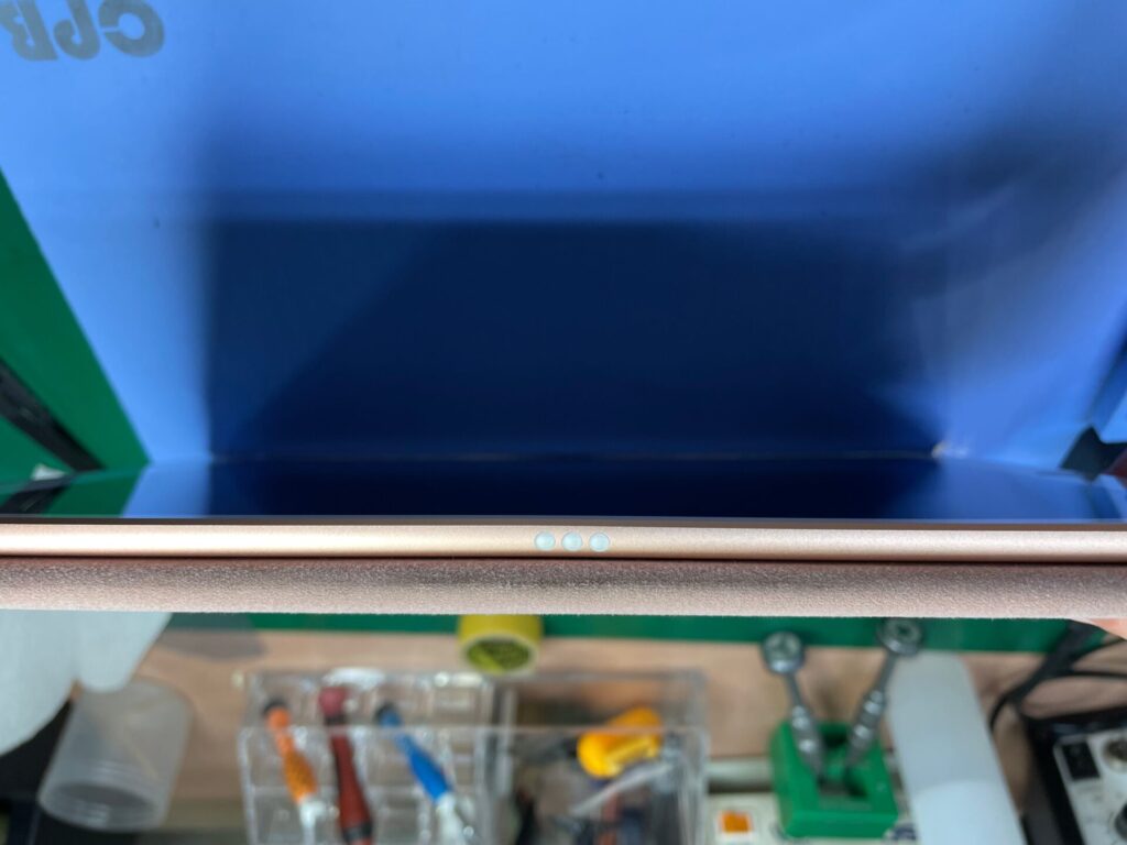 iPadAIr3画面修理　北千住