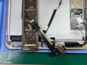 iPadmini4ドック交換　北千住